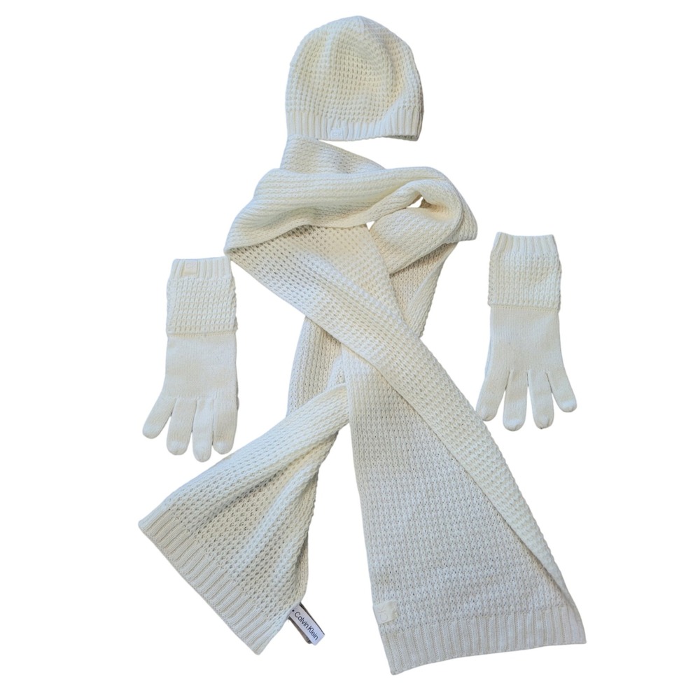 Calvin Klein Womens OS Winter Scarf Beanie Gloves Set Cream White Waffle Knit